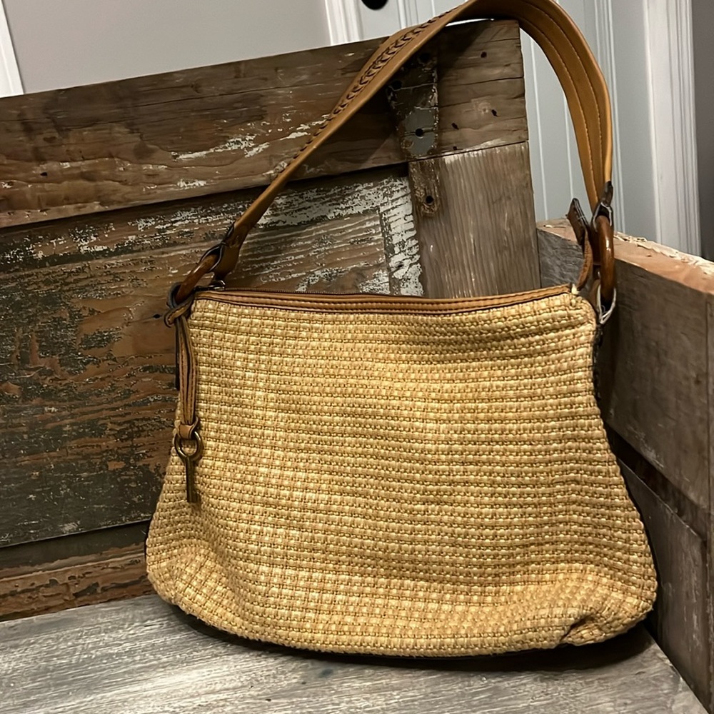 Fossil Woven Shoulder Bag
Purse Beige Leather Trim
Striped Lining